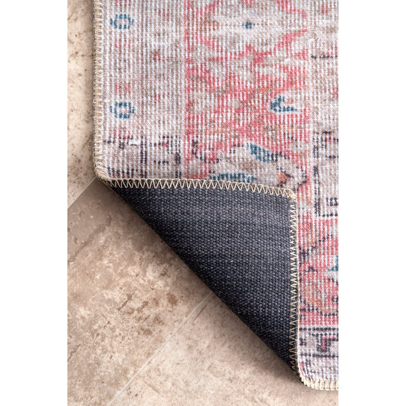 Bungalow Rose Waldrop Flatweave Vintage Medallion Machine Washable